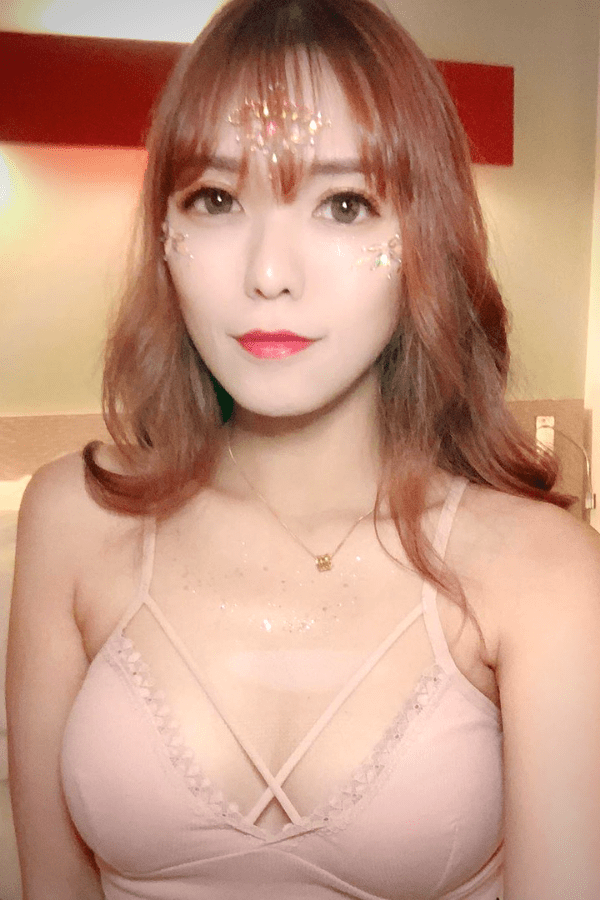 推介: Gabbie Ang